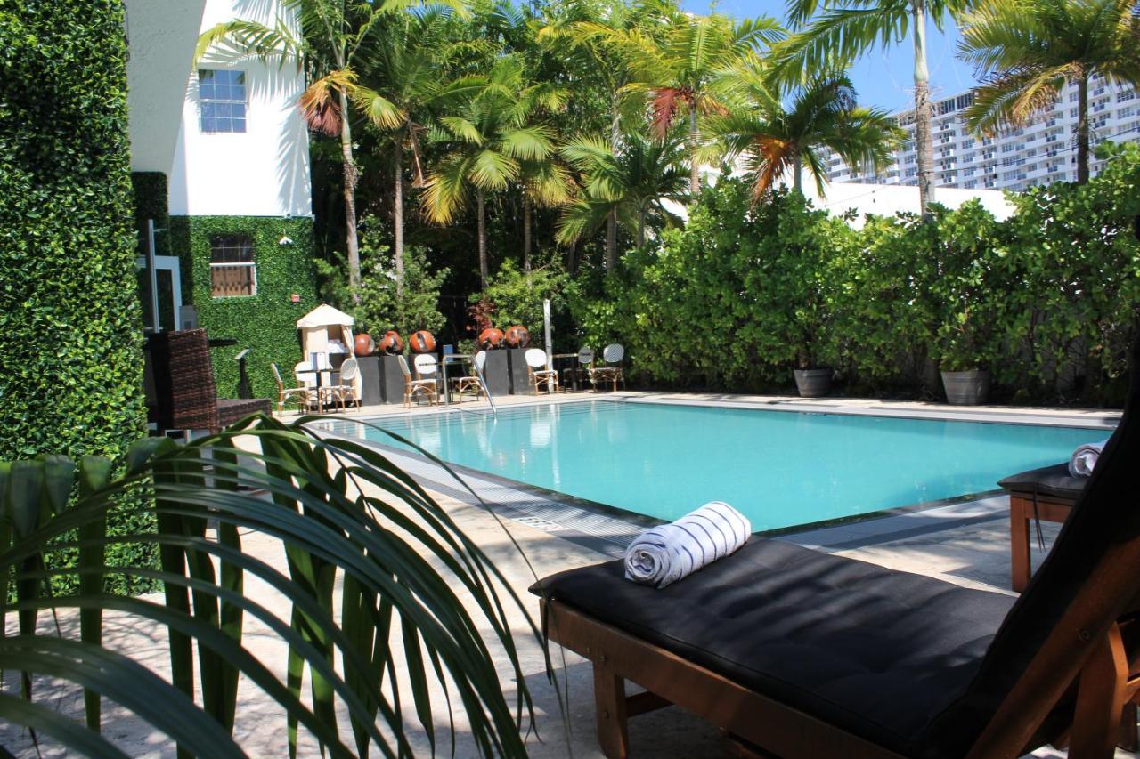 San Juan Hotel Маями Бийч Екстериор снимка